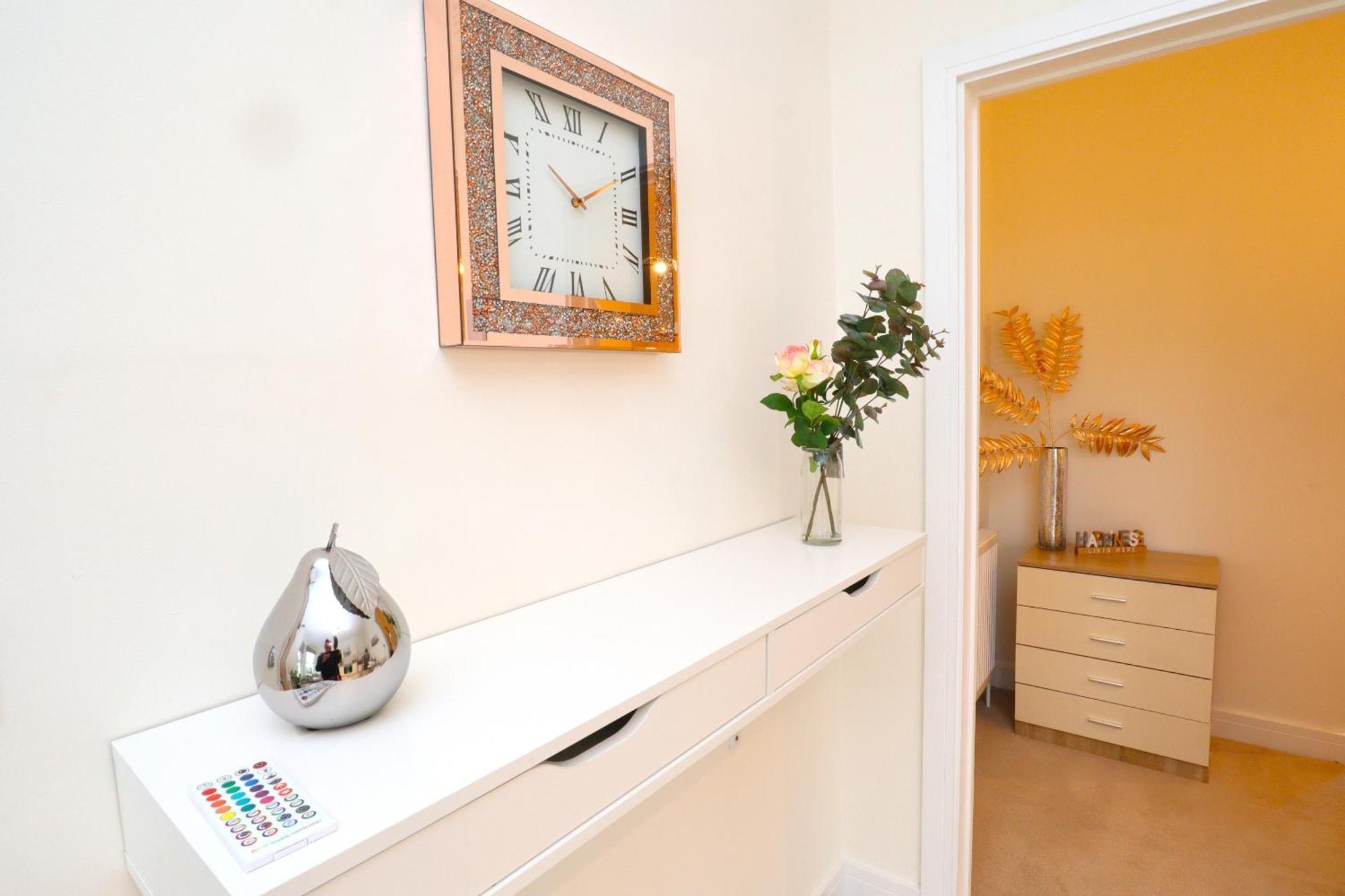 Modern, Stylish One Bedroom With Garden Long Stay Welcome Eastbourne Exterior photo